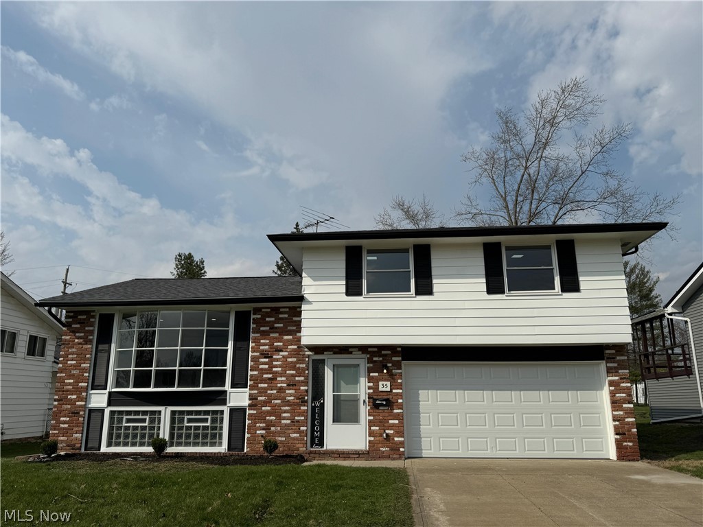 35 Santin Circle Bedford OH 44146