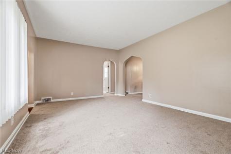 3312 Yale Avenue NW Canton OH 44709
