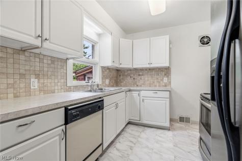 3312 Yale Avenue NW Canton OH 44709