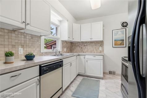 3312 Yale Avenue NW Canton OH 44709
