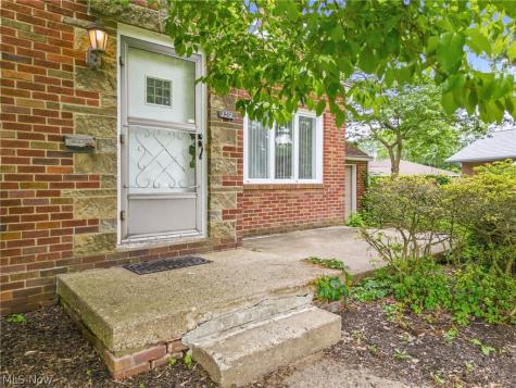 3312 Yale Avenue NW Canton OH 44709