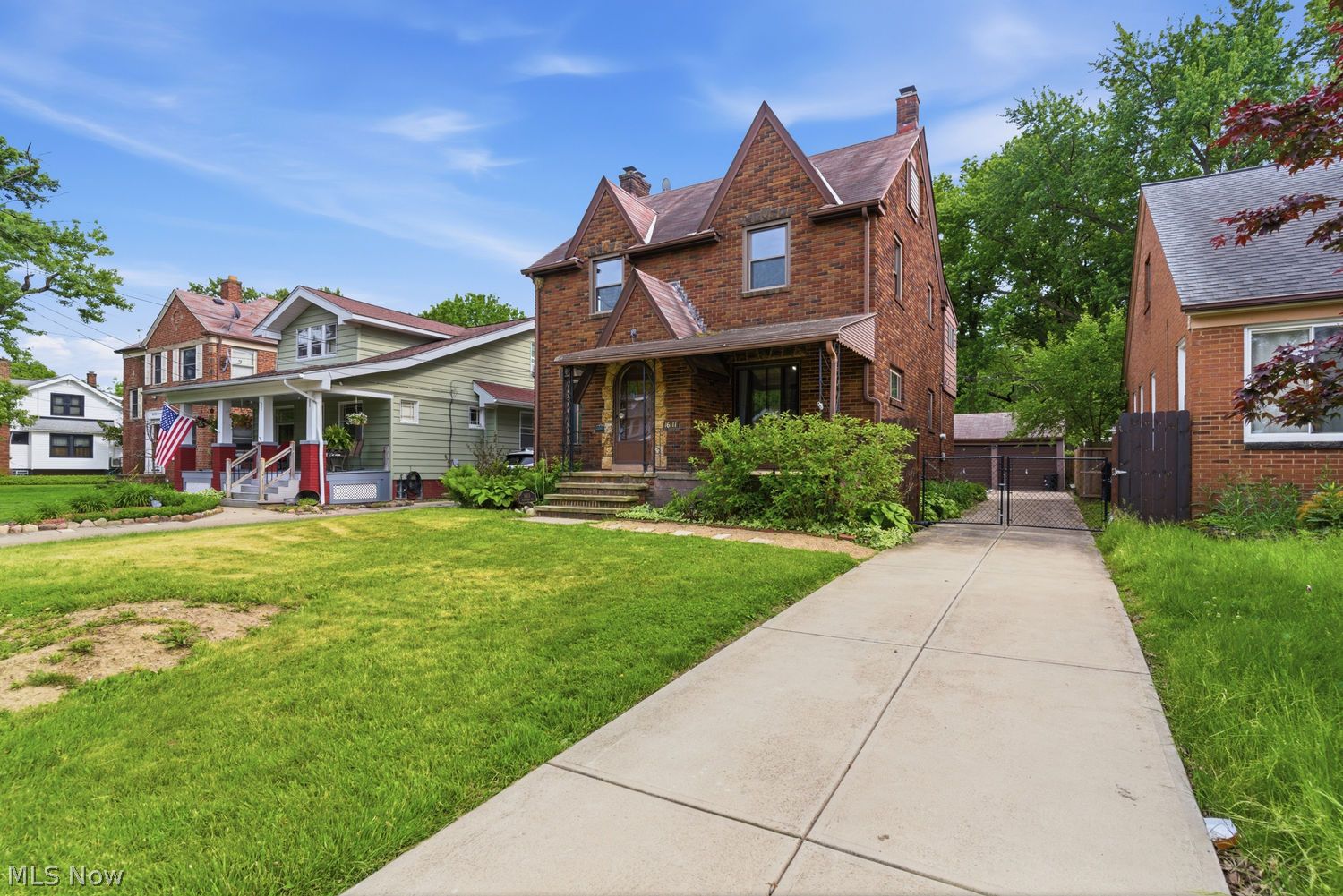 16111 Chatfield Avenue Cleveland OH 44111