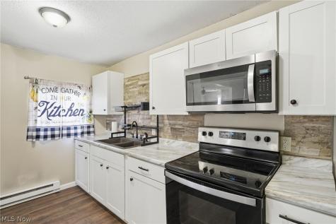 1555 Ambre Drive Akron OH 44312