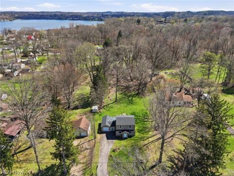 1555 Ambre Drive Akron OH 44312