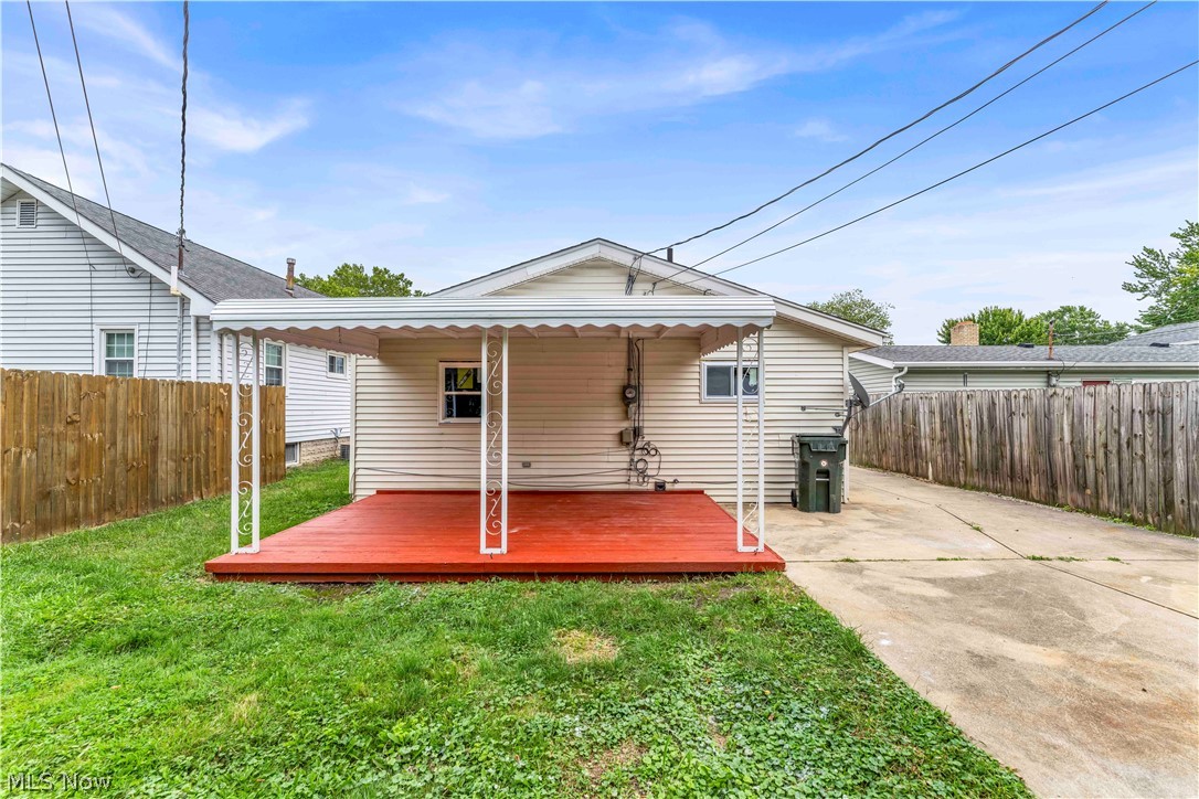 320 Elberta Drive Vermilion OH 44089