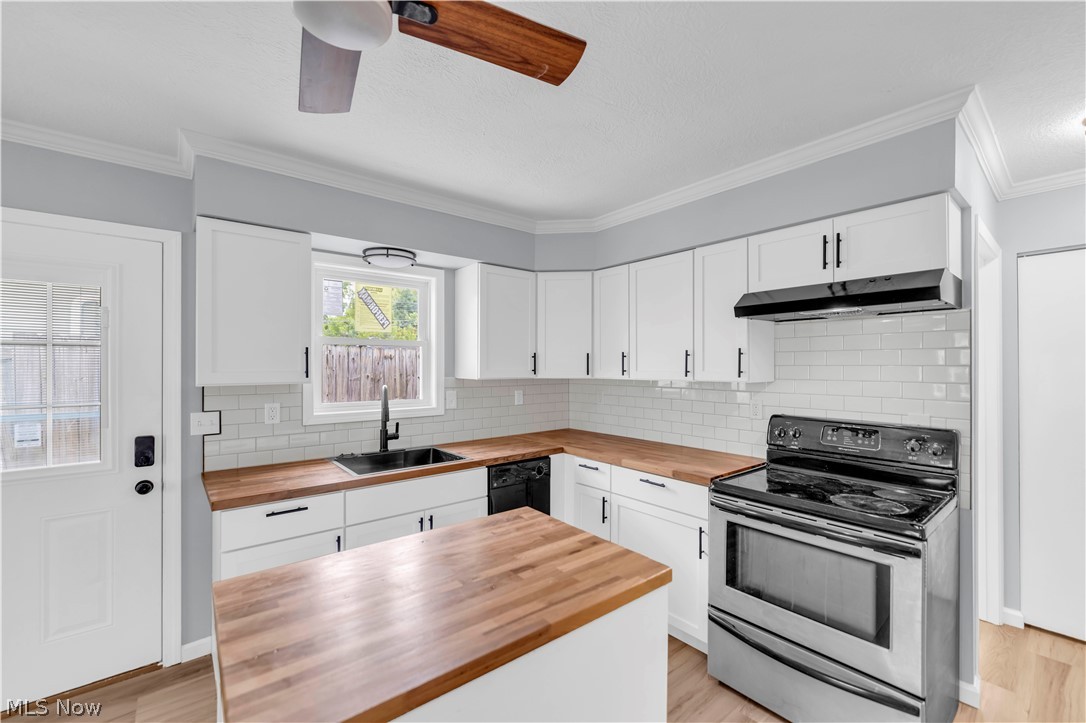 320 Elberta Drive Vermilion OH 44089