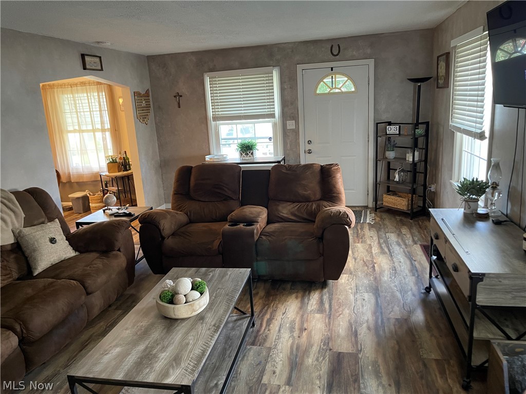 1567 Sunset Avenue Akron OH 44301