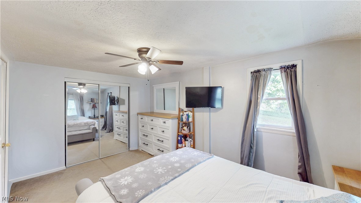 2574 South Street Lakemore OH 44250