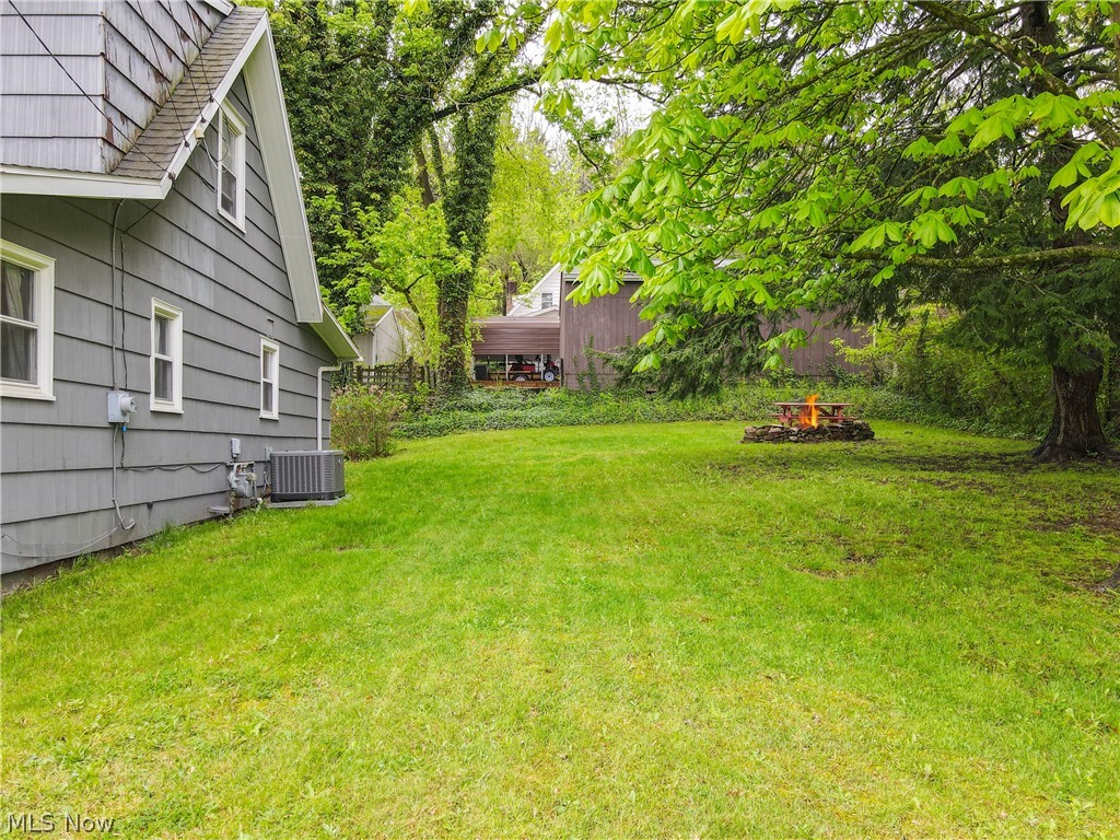 2574 South Street Lakemore OH 44250