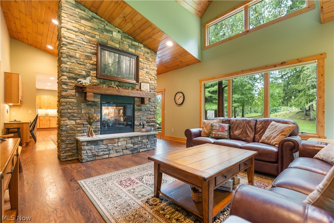 4724 Mayfair Road North Canton OH 44720