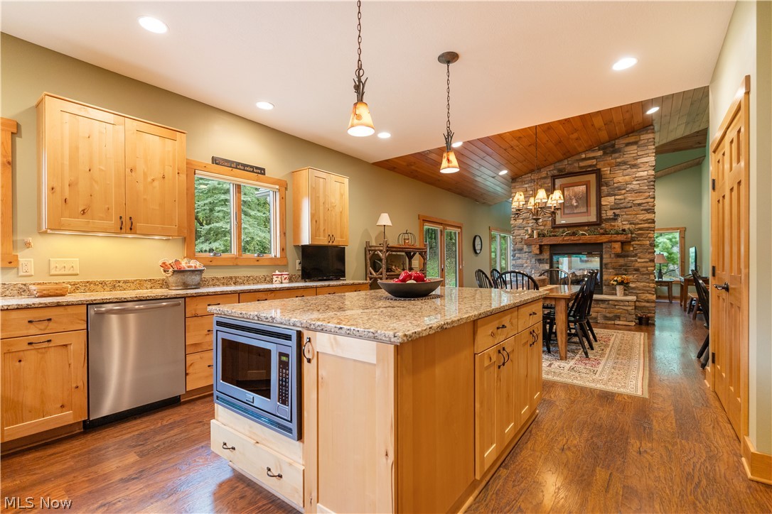 4724 Mayfair Road North Canton OH 44720