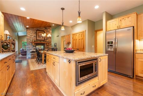 4724 Mayfair Road North Canton OH 44720