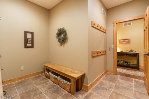4724 Mayfair Road North Canton OH 44720