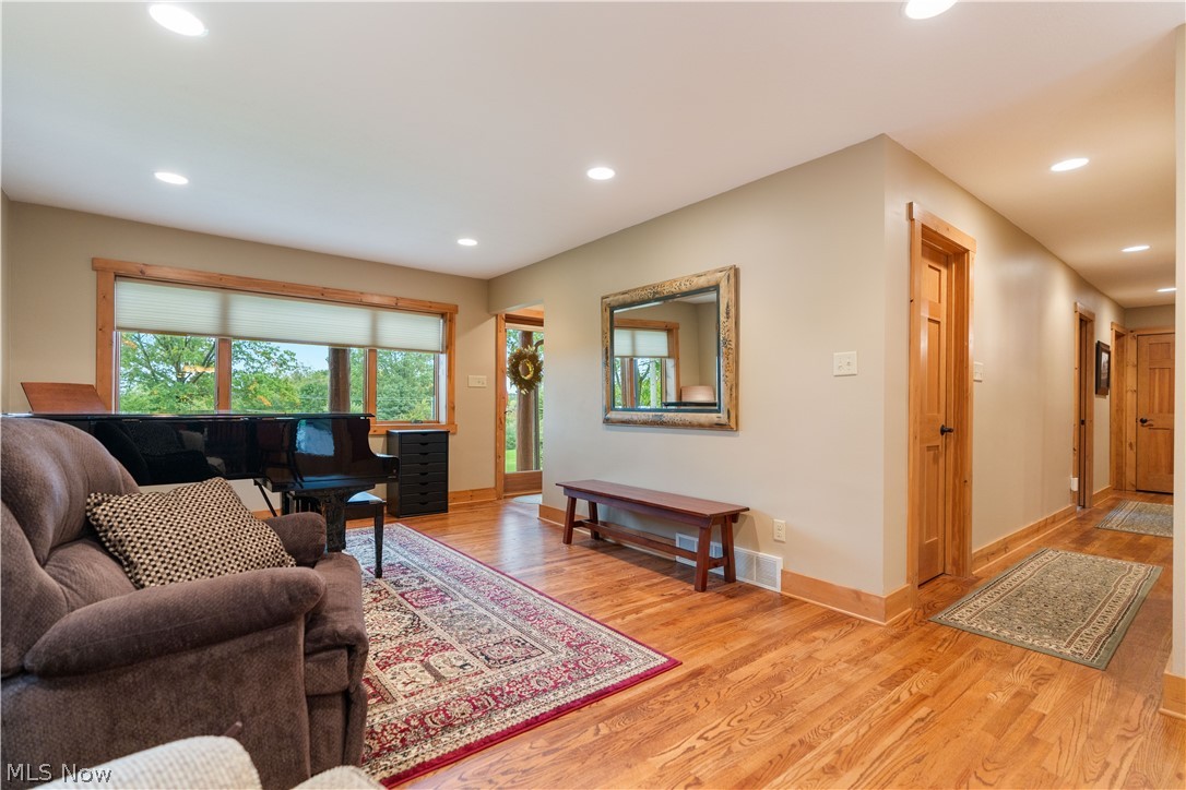 4724 Mayfair Road North Canton OH 44720