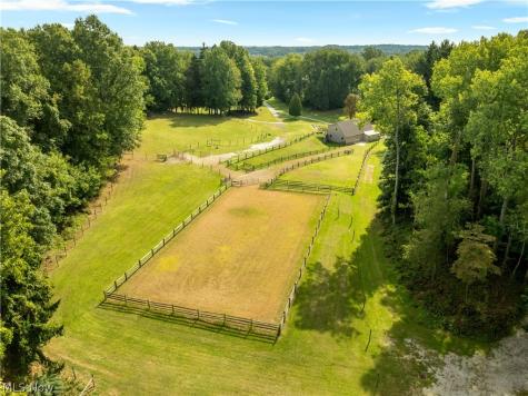 4724 Mayfair Road North Canton OH 44720