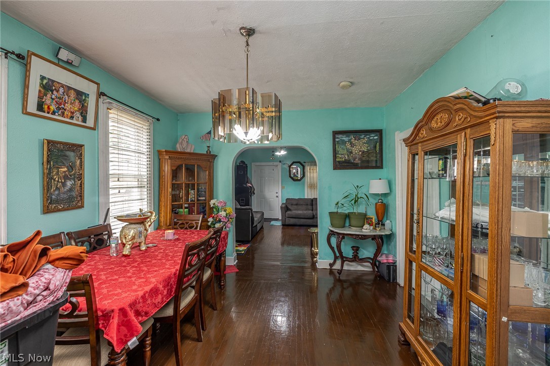 3201 W 54th Street Cleveland OH 44102