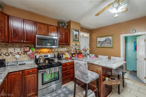 3201 W 54th Street Cleveland OH 44102