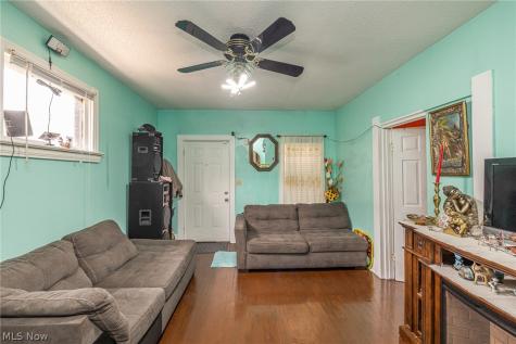 3201 W 54th Street Cleveland OH 44102