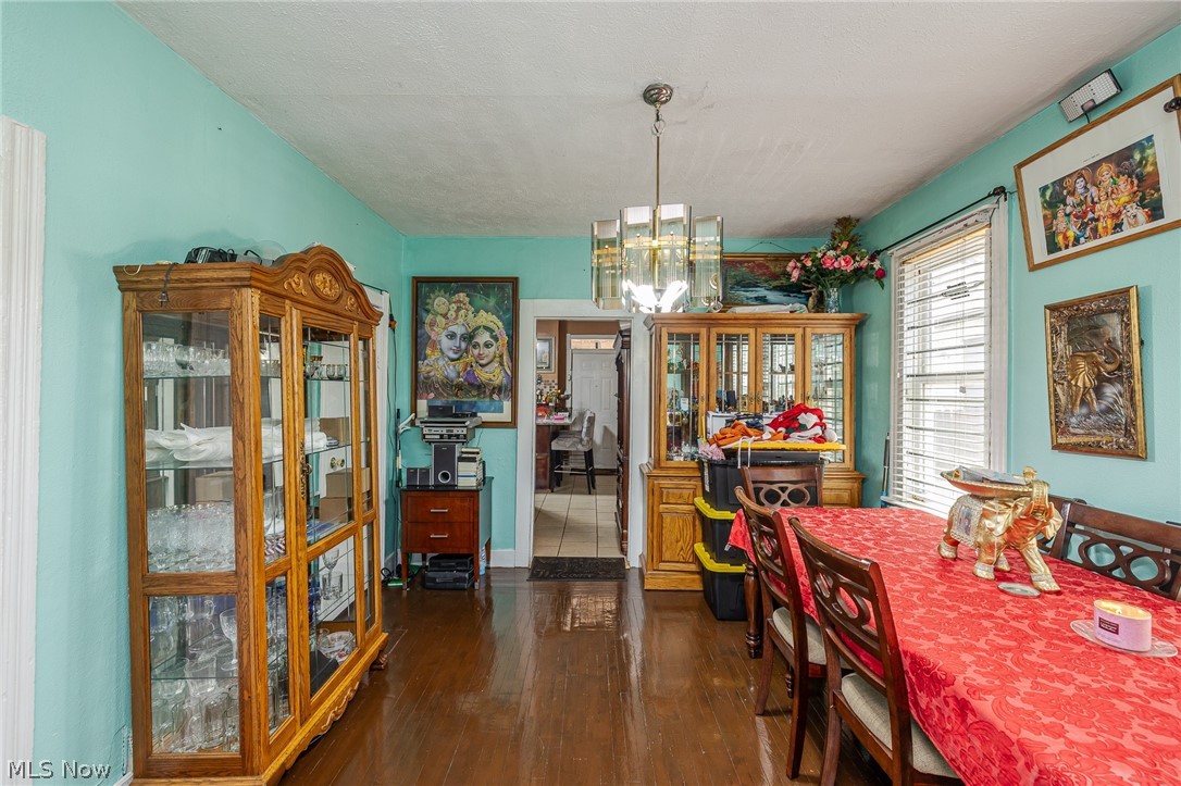 3201 W 54th Street Cleveland OH 44102