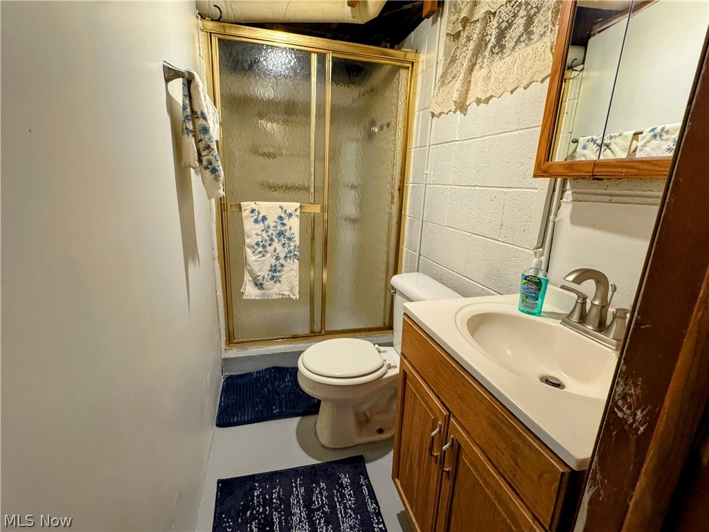 1322 Caryl Drive Bedford OH 44146