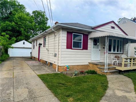 1322 Caryl Drive Bedford OH 44146