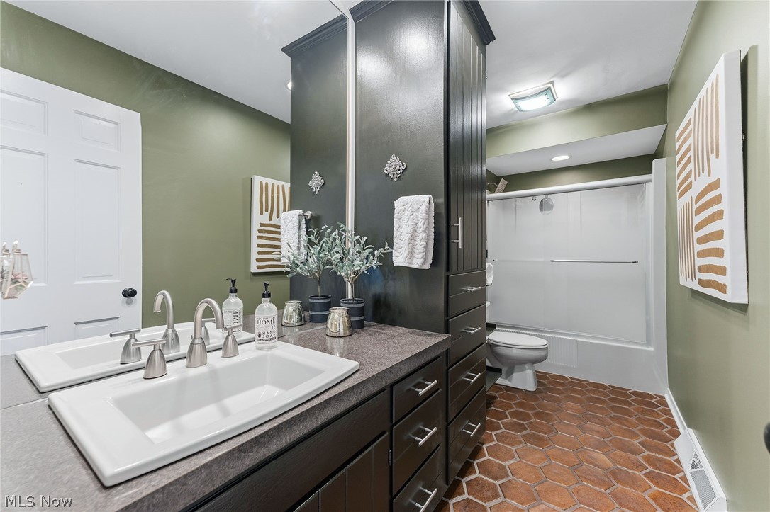 8965 Highland Drive Westfield Center OH 44251