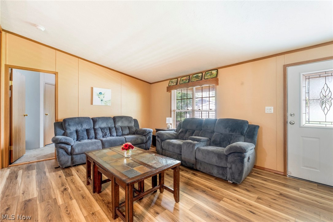 3306 Sycamore Drive New Waterford OH 44445