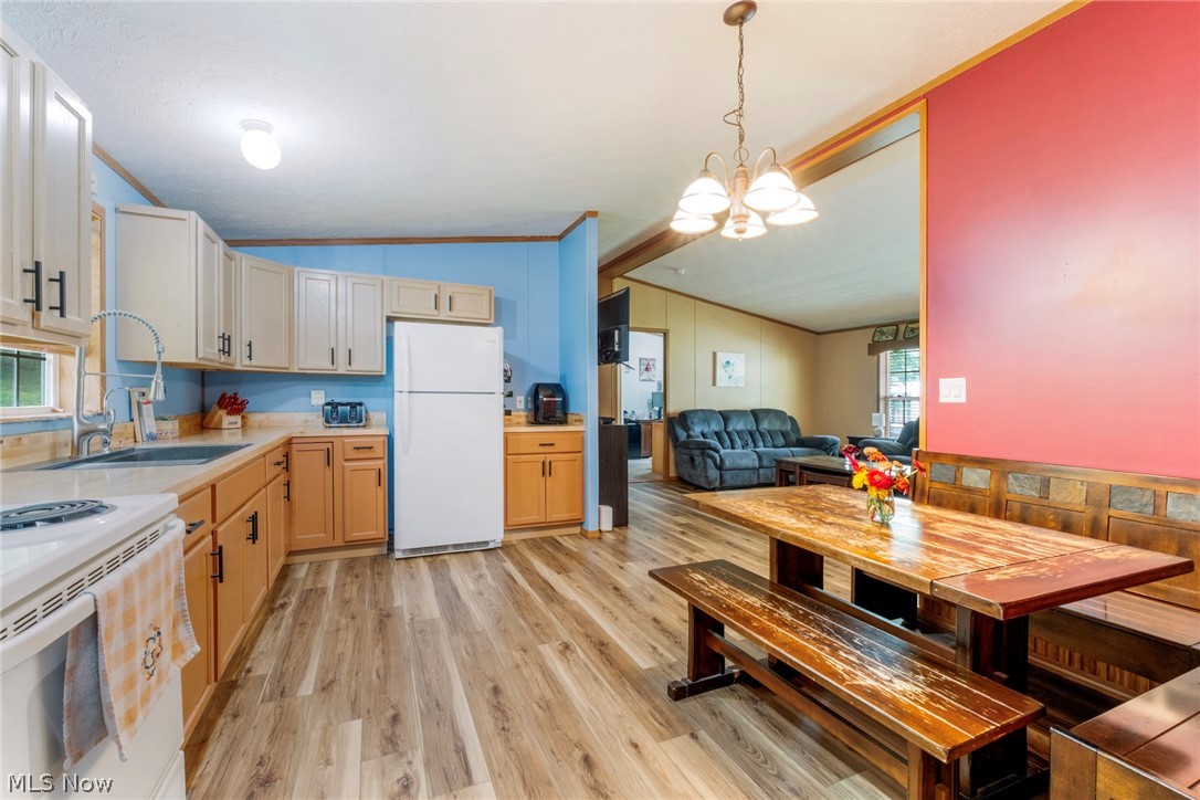 3306 Sycamore Drive New Waterford OH 44445