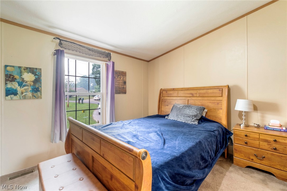 3306 Sycamore Drive New Waterford OH 44445