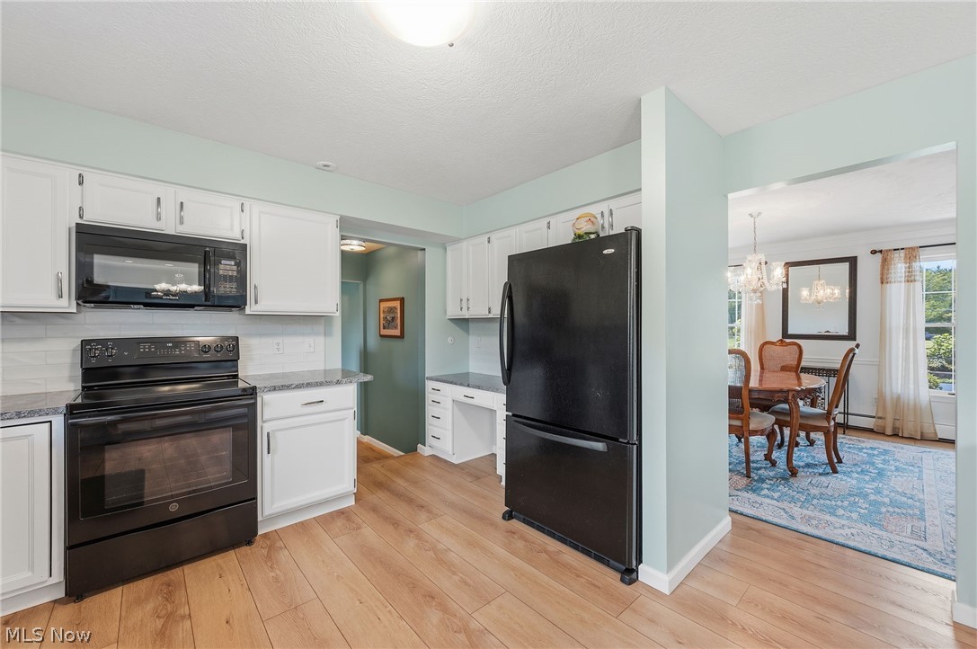 2815 Vandemark Road Litchfield OH 44253