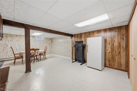 2815 Vandemark Road Litchfield OH 44253
