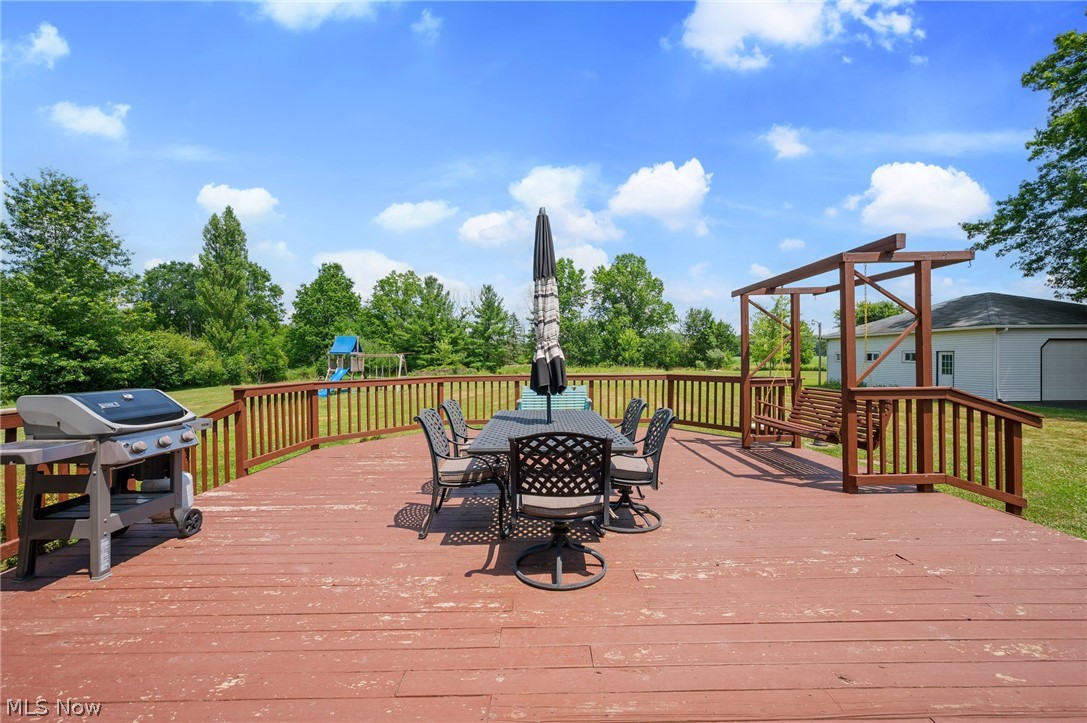 2815 Vandemark Road Litchfield OH 44253