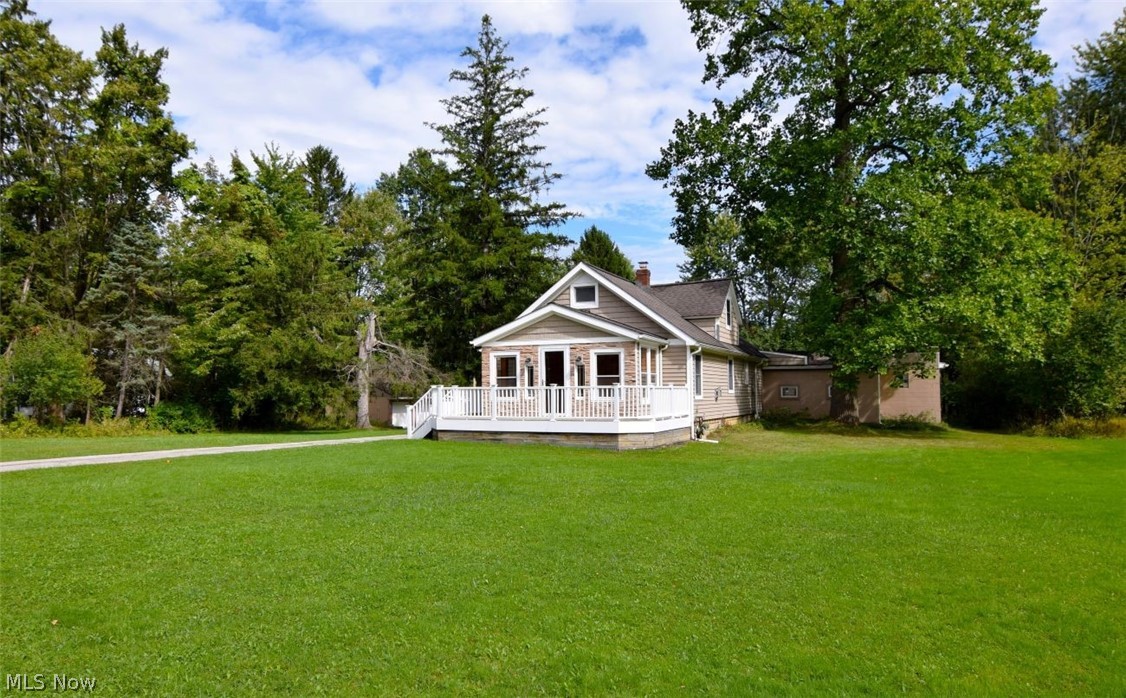 3795 Irving Park Avenue Woodmere OH 44122