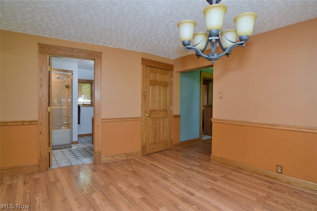 3795 Irving Park Avenue Woodmere OH 44122