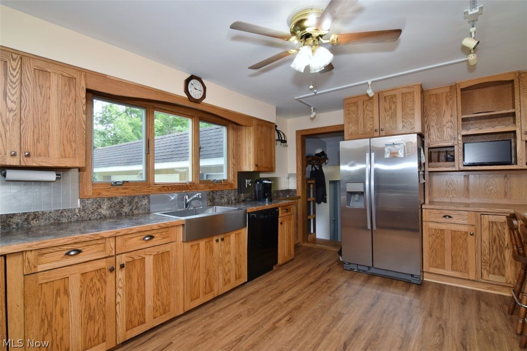 3795 Irving Park Avenue Woodmere OH 44122