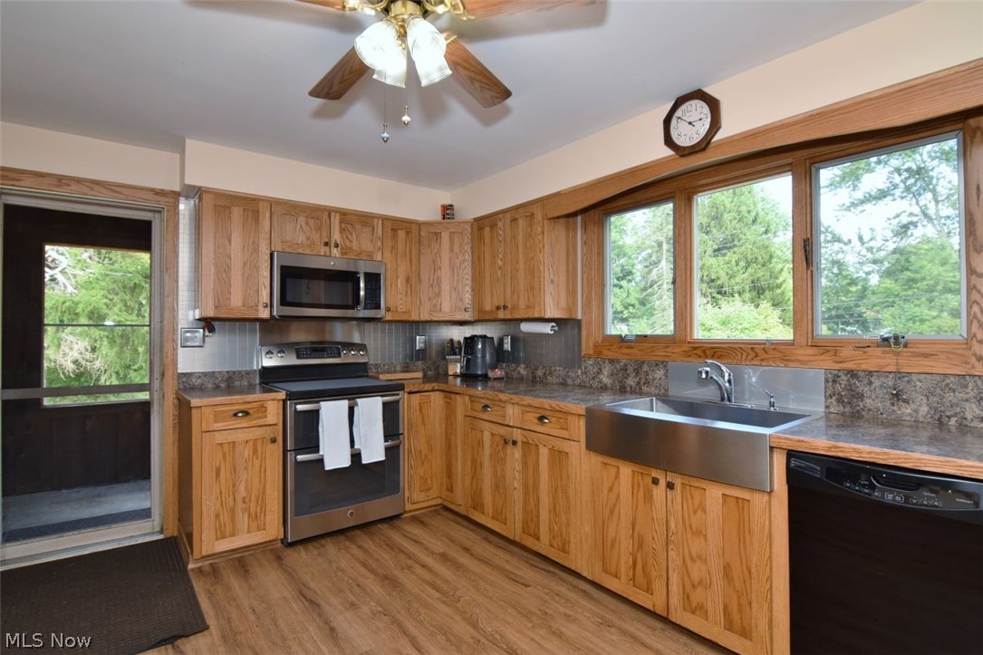 3795 Irving Park Avenue Woodmere OH 44122