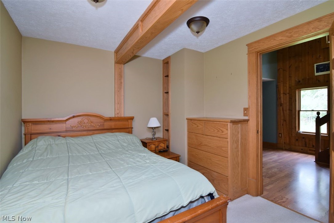 3795 Irving Park Avenue Woodmere OH 44122