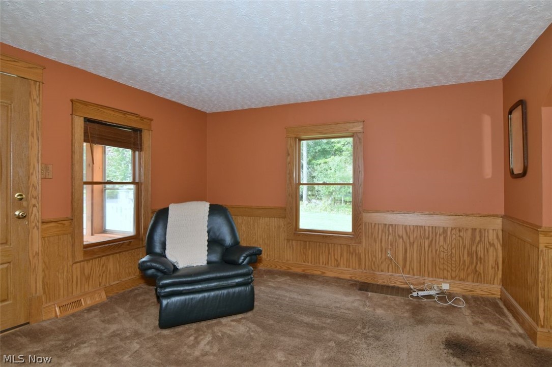 3795 Irving Park Avenue Woodmere OH 44122
