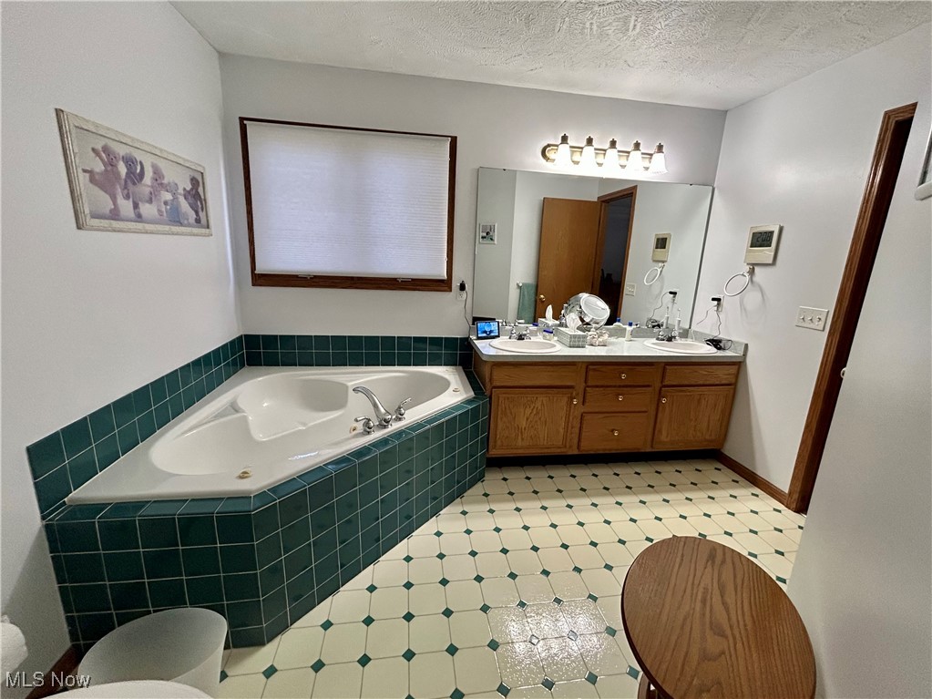 5379 Wixford Lane Mentor OH 44060