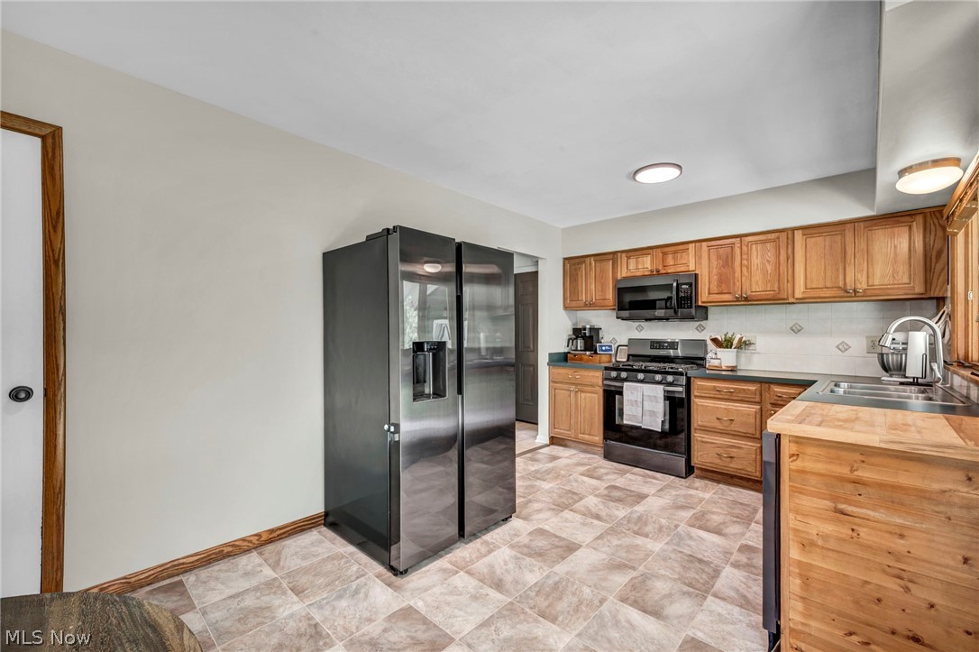 4717 Shriver Road North Canton OH 44720