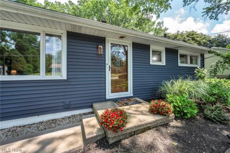 4717 Shriver Road North Canton OH 44720