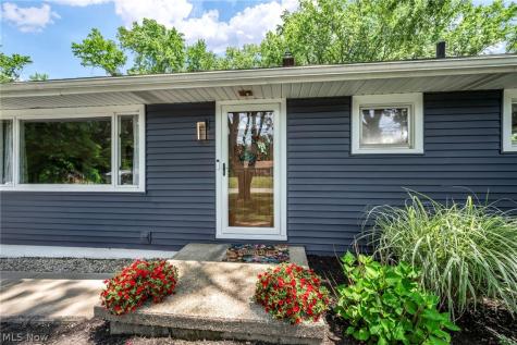 4717 Shriver Road North Canton OH 44720