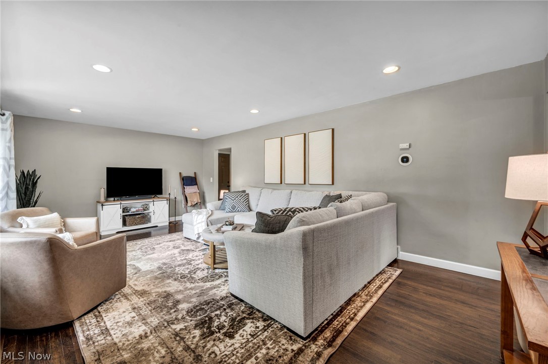 4717 Shriver Road North Canton OH 44720
