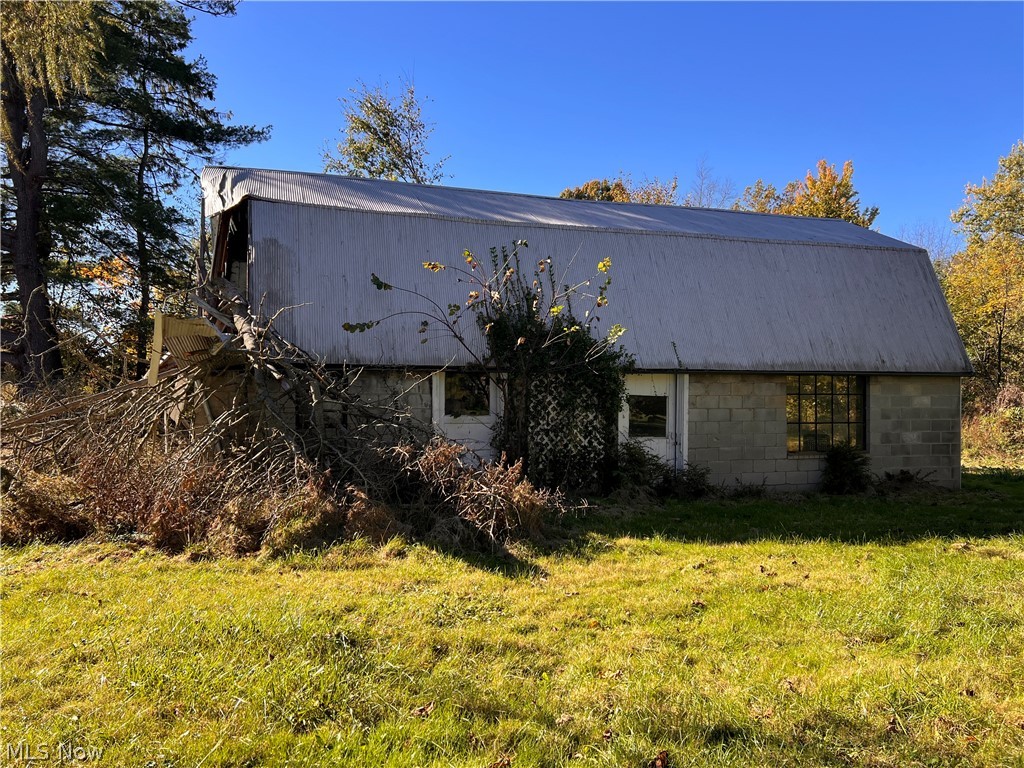 830 E South Range Road North Lima OH 44452