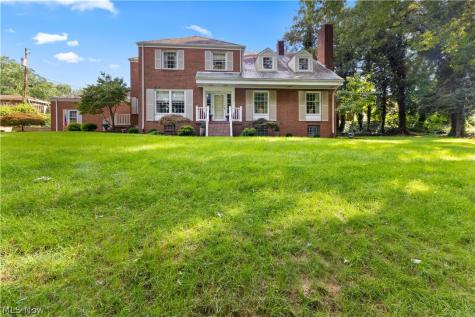 1107 Jacksonplace Place Steubenville OH 43952