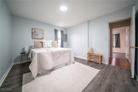 3018 Center Drive Parma OH 44134