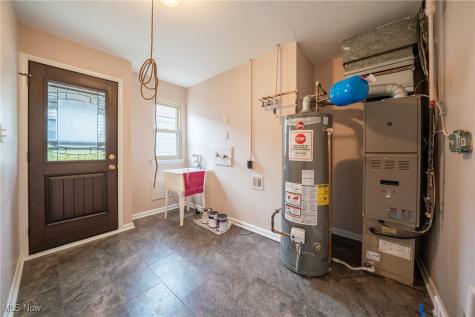 3018 Center Drive Parma OH 44134