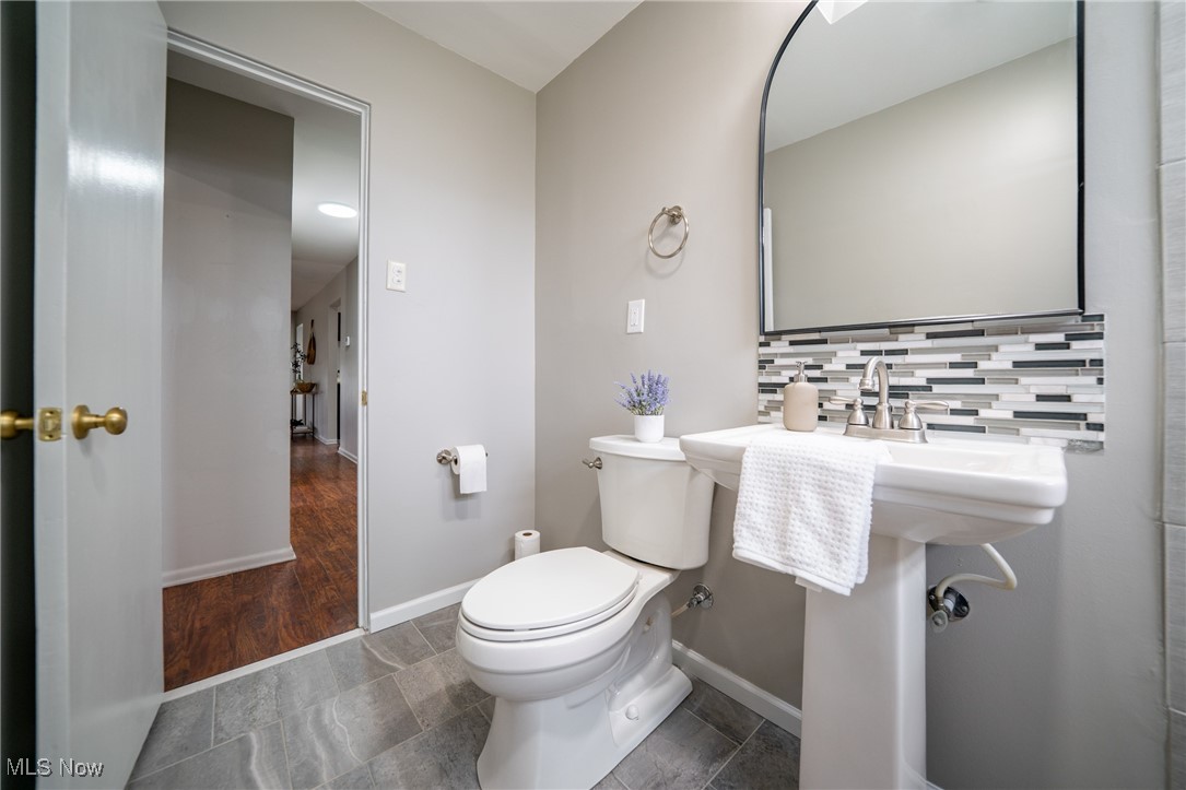 3018 Center Drive Parma OH 44134
