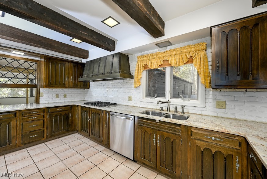 745 Canyon Trail Akron OH 44303