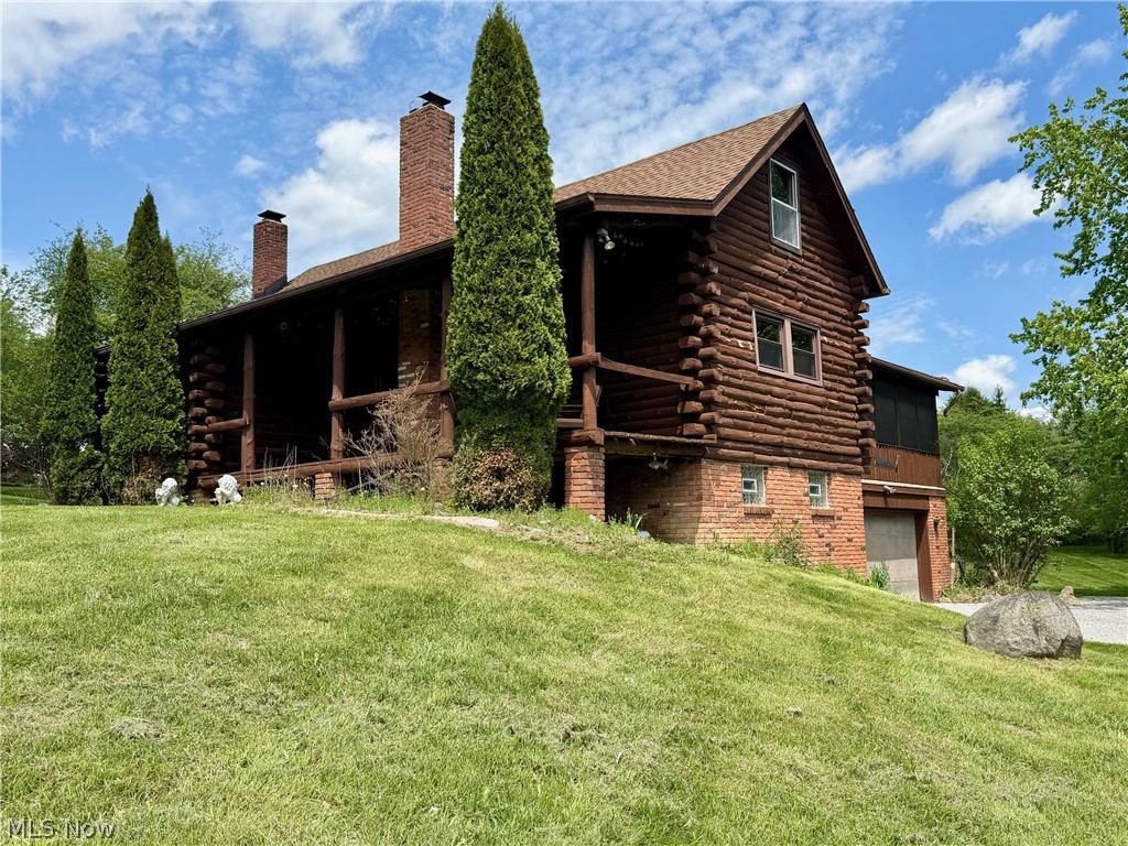 13665 Clover Lake Drive Chardon OH 44024